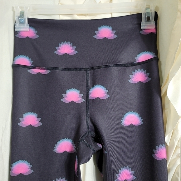 Free People Movement Lotus Print Hi-Rise Legging XS - Picture 3 of 7